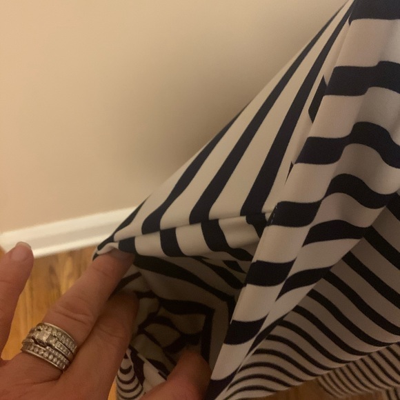 LuLaRoe dress - Picture 4 of 8